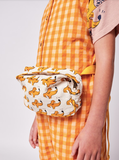 Strawberry / Sniffy Dog All Over Belt Pouch( SS22 - New Arrivals)